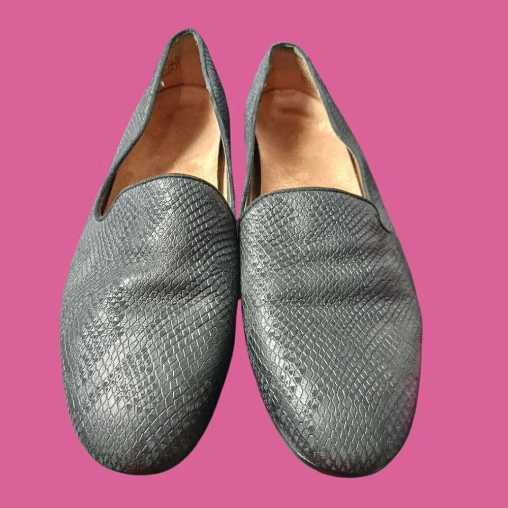 Vionic Willa II Womens  Leather Slip-On Loafer Black  Size 10